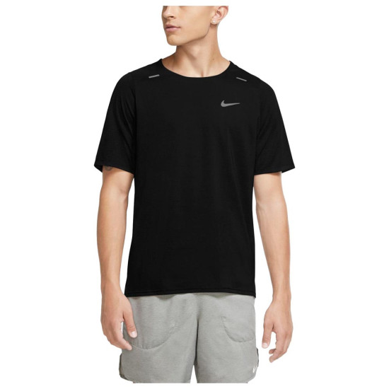 Nike Ανδρική κοντομάνικη μπλούζα Brthe Rse 365 Nike Ανδρική κοντομάνικη μπλούζα Brthe Rse 365